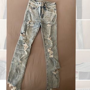 ripped american eagle jeans